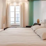 Montorgueil Suite